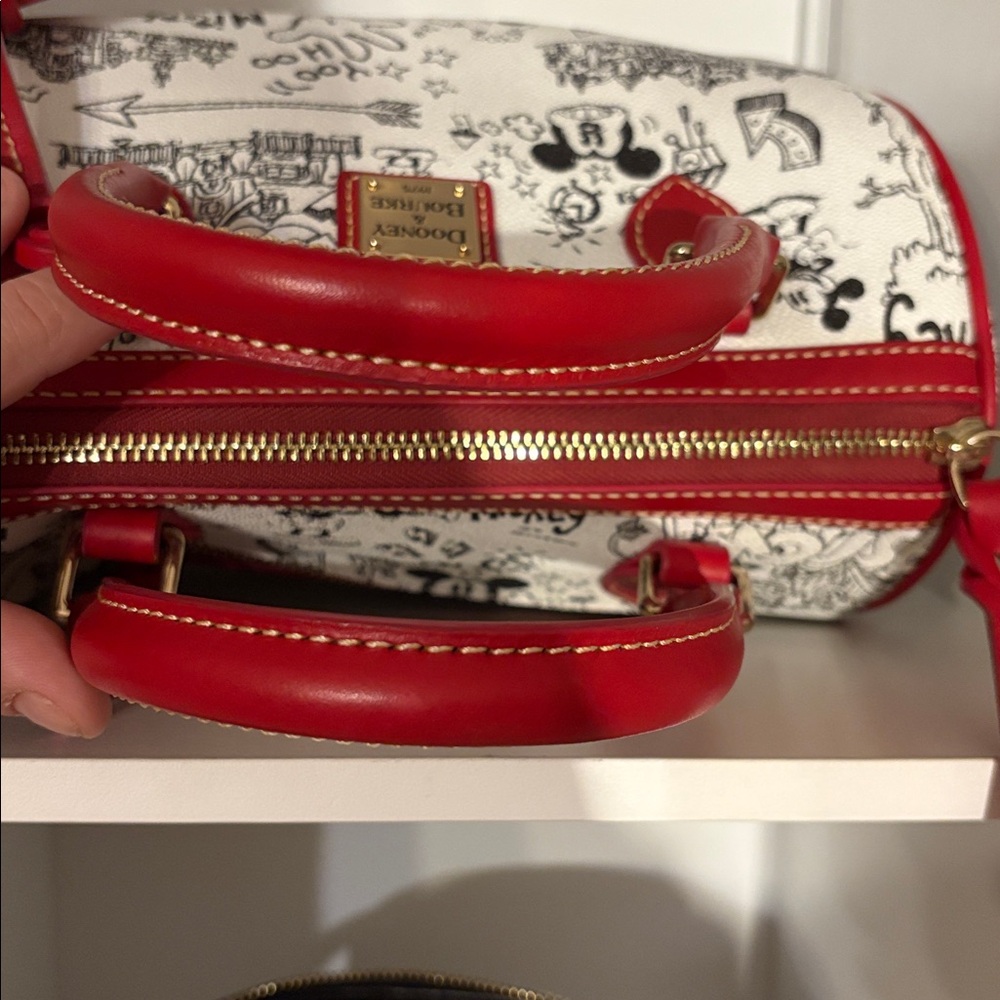 NWOT 2023 Dooney & Bourke Disney Parks Sketch Art Mickey Mouse Satchel ❤️ - Picture 9 of 9
